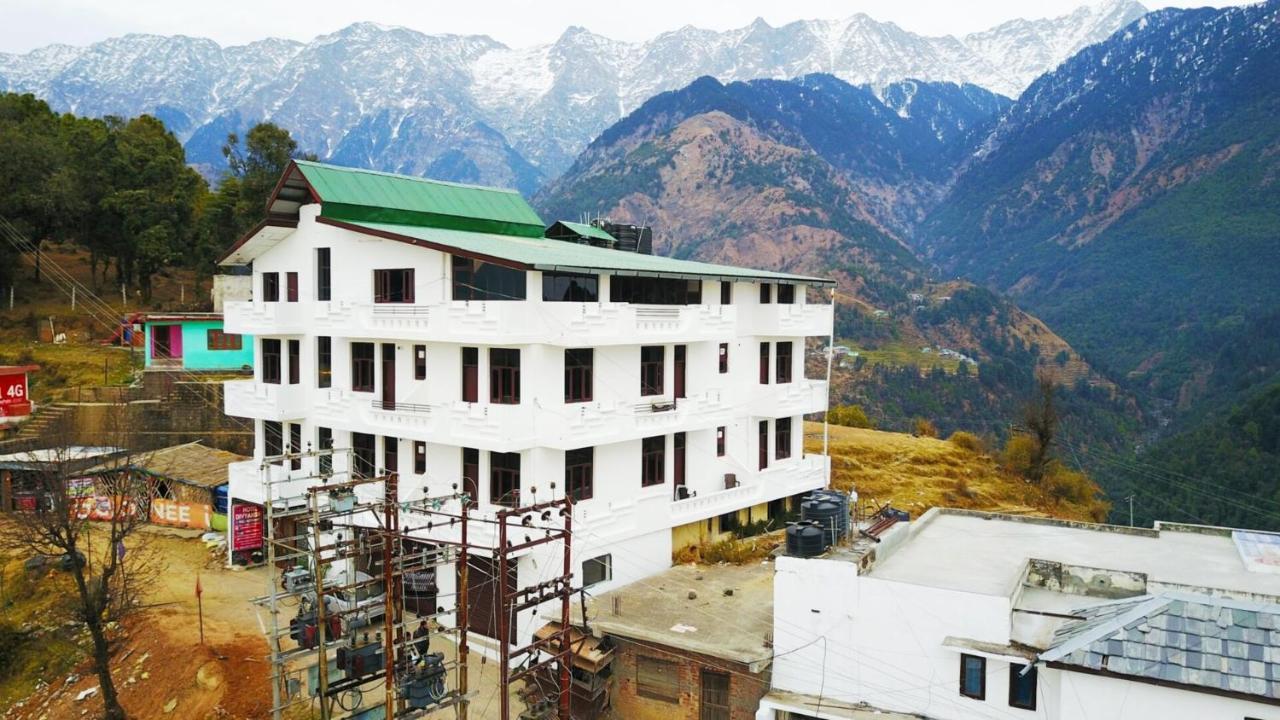 Dlx Stay In Naddi Дармсала Экстерьер фото