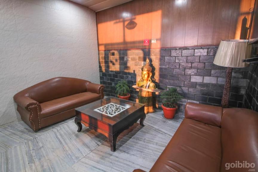 Dlx Stay In Naddi Дармсала Экстерьер фото